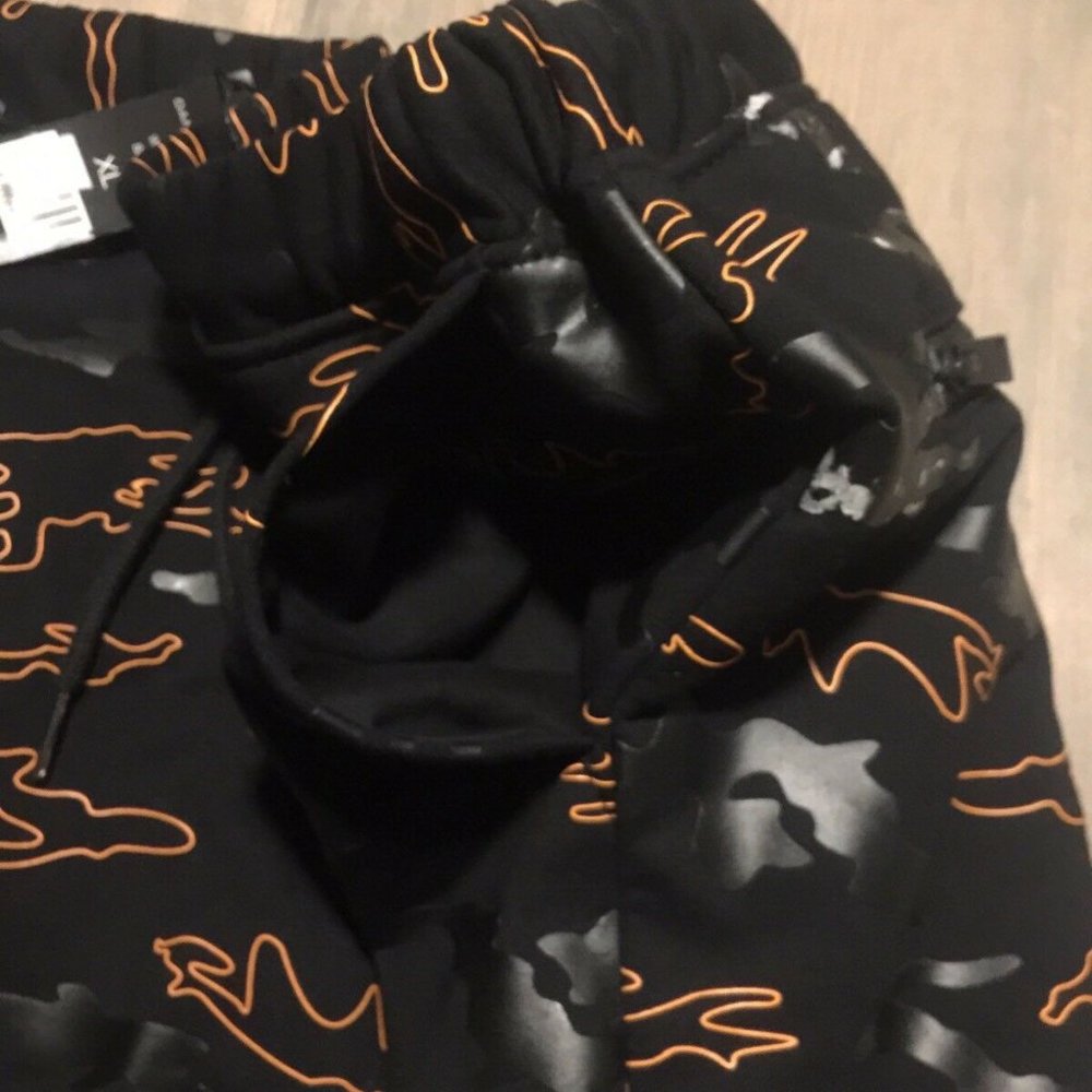 Daniel Won Men's Rubber Camo Micro-Terry Shorts XL - Picture 10 of 10